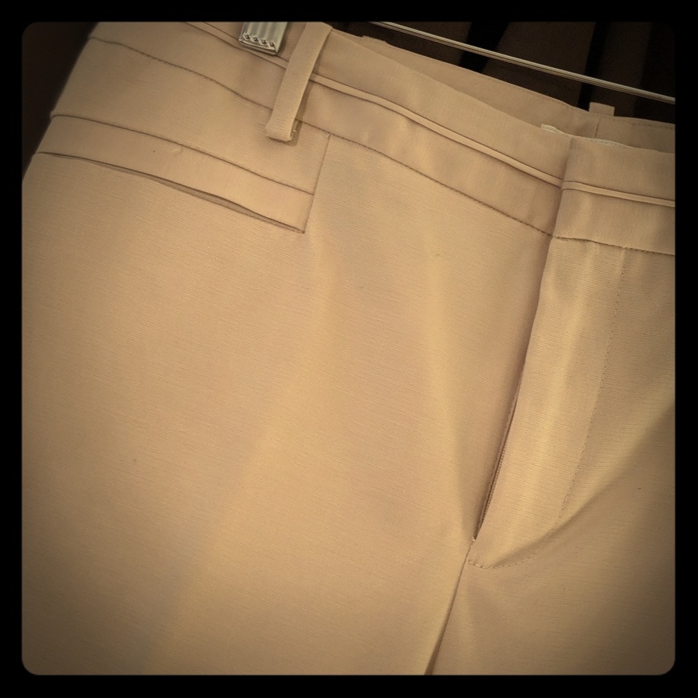 NWT Calvin Klein capri pants